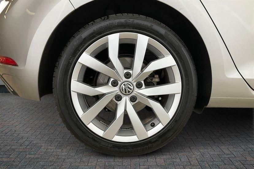 Volkswagen Golf 1.5 Tsi Evo 150 Match Silver #5