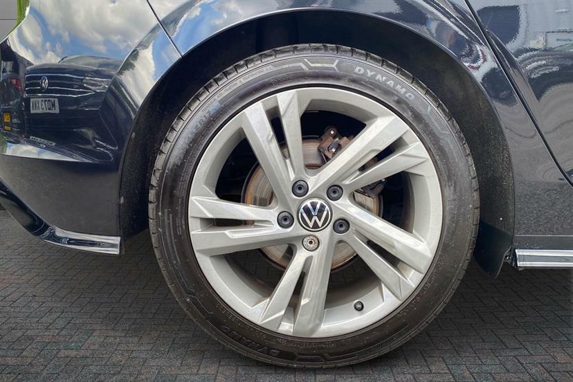 Volkswagen Golf 1.5 Tsi R-line PJ21NND Black #5