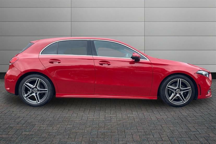 Mercedes-Benz A Class A180 Amg Line Executive HJ69BXO Red #3