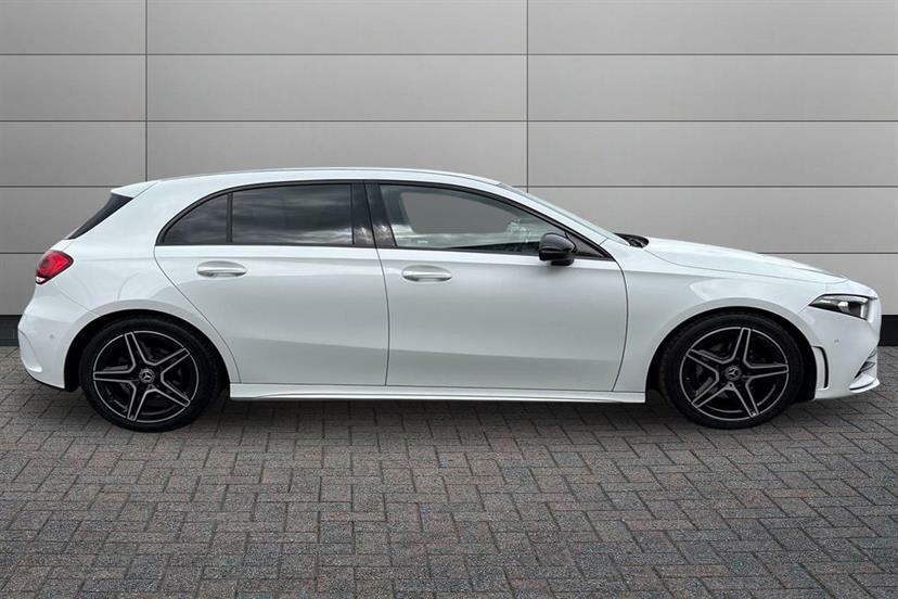 Mercedes-Benz A Class A200 Amg Line Executive KN23YSO White #3
