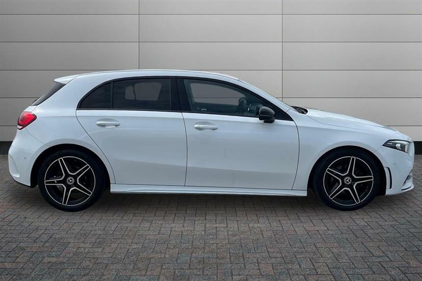Mercedes-Benz A Class A180d 2.0 Amg Line Executive KN23YJF Silver #3