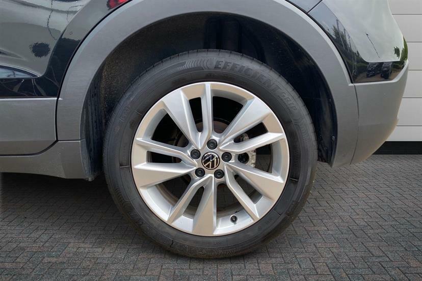 Volkswagen T-Cross 1.0 Tsi 115 Match GL25WPA Black #5