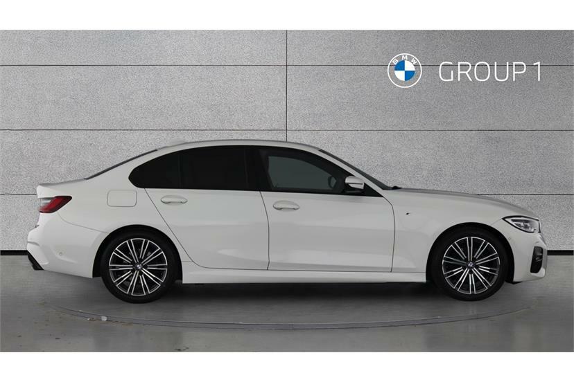 BMW 3 Series 320I Xdrive M Sport Step GJ72MXY White #3