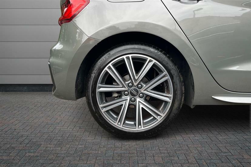 Audi A1 30 Tfsi 110 S Line S Tronic Tech Pack KE23JWZ Grey #5
