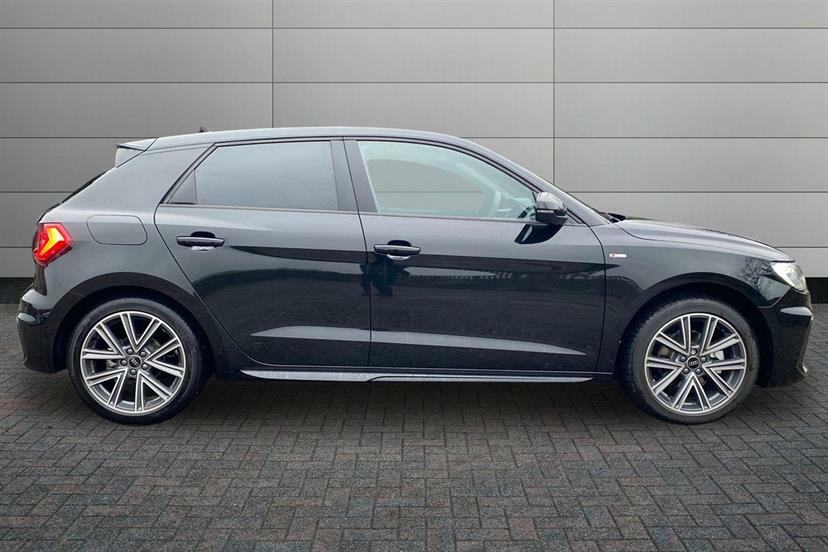 Audi A1 30 Tfsi S Line S Tronic Tech Pack LN75NZW Black #4