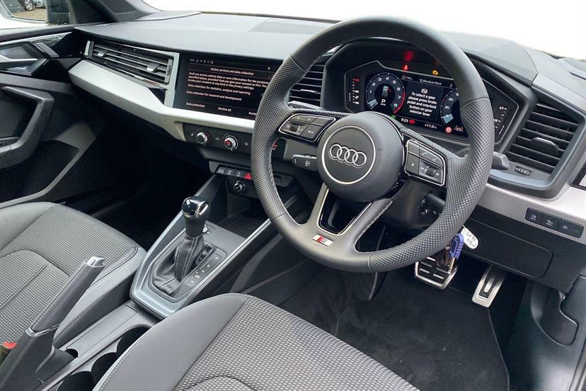Audi A1 30 Tfsi S Line S Tronic Tech Pack LN75NZW Black #6
