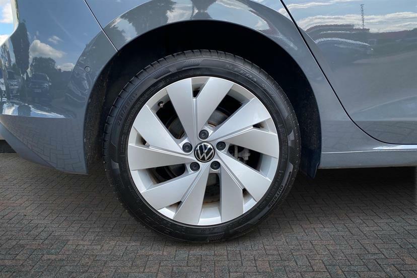 Volkswagen Golf 1.5 Tsi 204 Match Ehybrid Dsg GD25XBO Grey #5