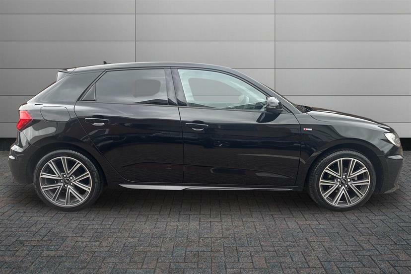 Audi A1 25 Tfsi S Line S Tronic HF75OTW Black #4