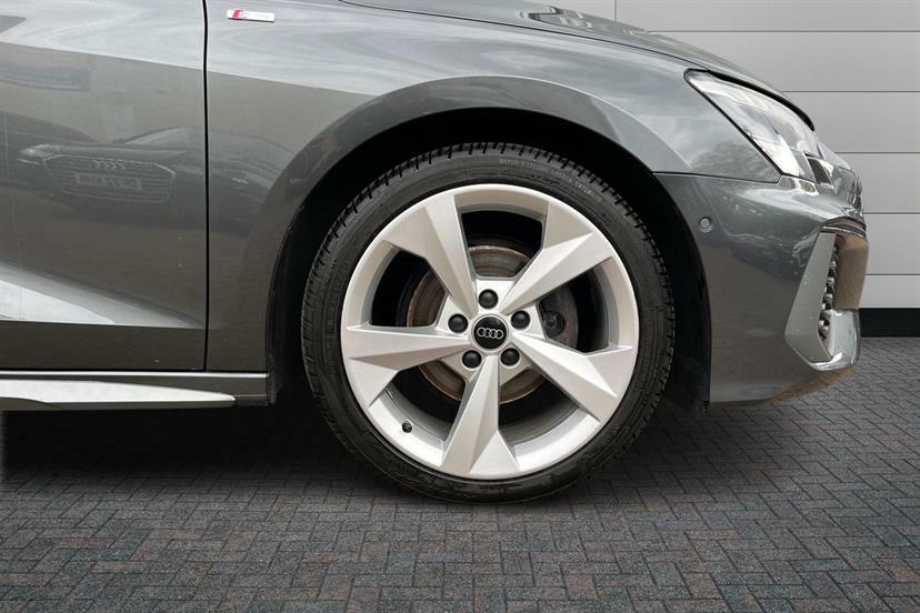 Audi A3 35 Tfsi S Line S Tronic Tech Pack YF24UCL Grey #5
