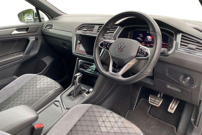 Volkswagen Tiguan 1.5 Tsi 150 R-line Dsg WU23MLX White #6