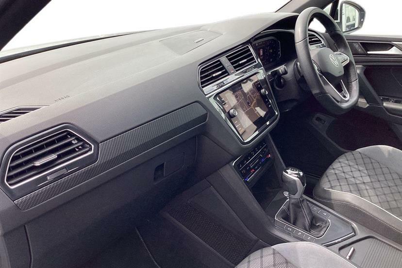 Volkswagen Tiguan 1.5 Tsi 150 R-line Dsg EF23LOJ White #2
