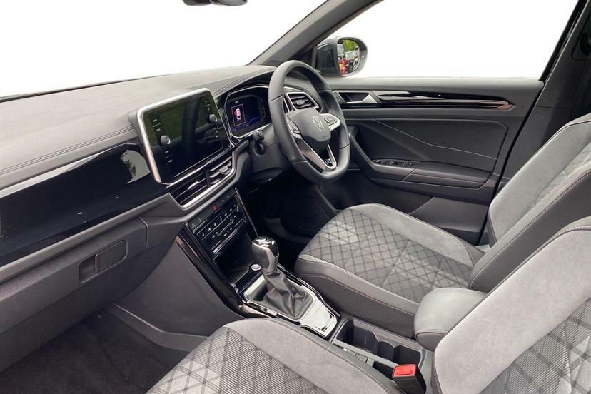 Volkswagen T-Roc 1.5 Tsi R-line Dsg LL25KRX Black #2