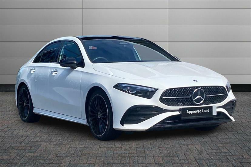 Mercedes-Benz A Class A200 Amg Line Premium Plus White