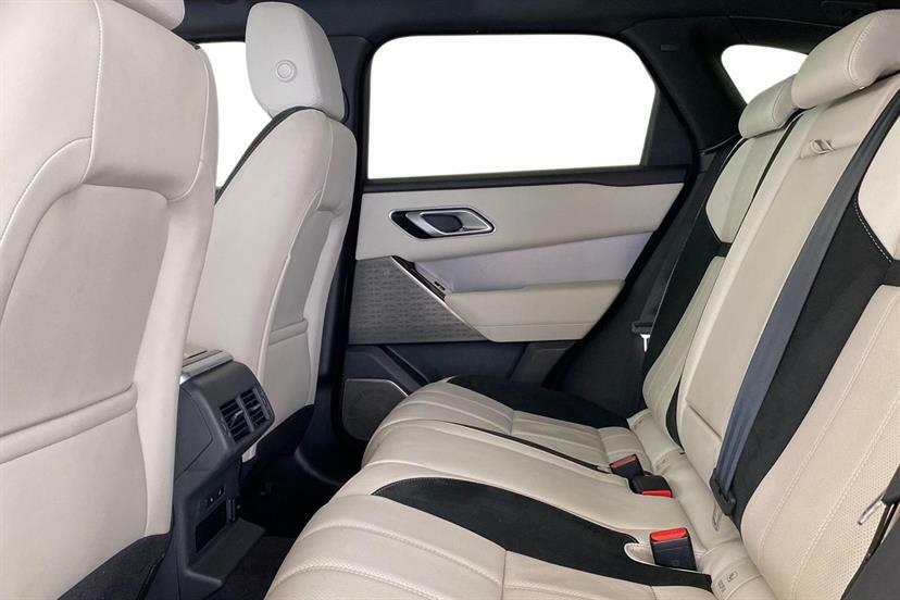 Land Rover Range Rover Velar 2.0 D200 Edition EJ22BVD Brown #4