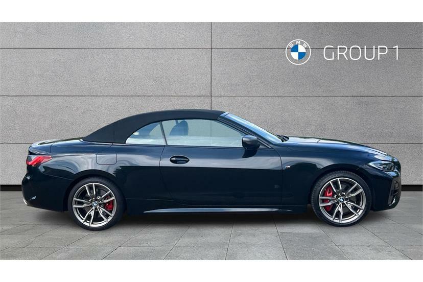 BMW 4 Series M440i Xdrive Mht Step Black #3
