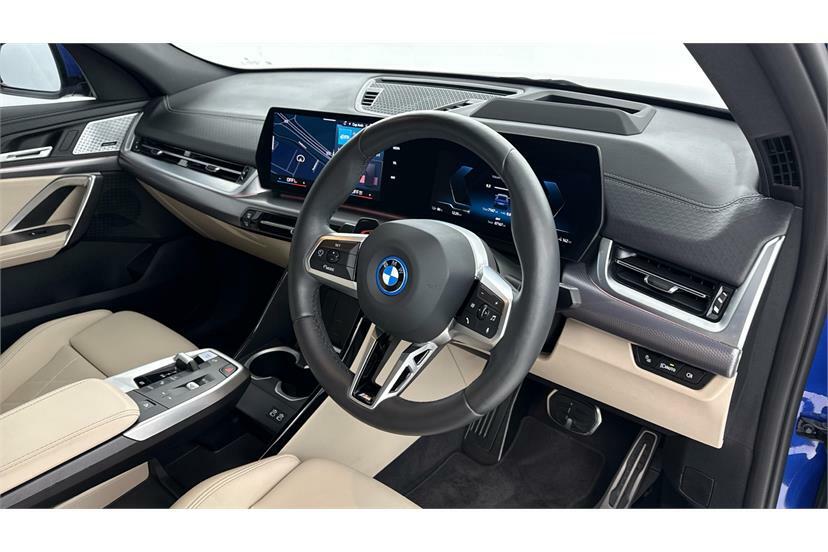 BMW iX2 230Kw Xdrive30 Shadow Edition 65Kwh YJ25SDN Blue #6