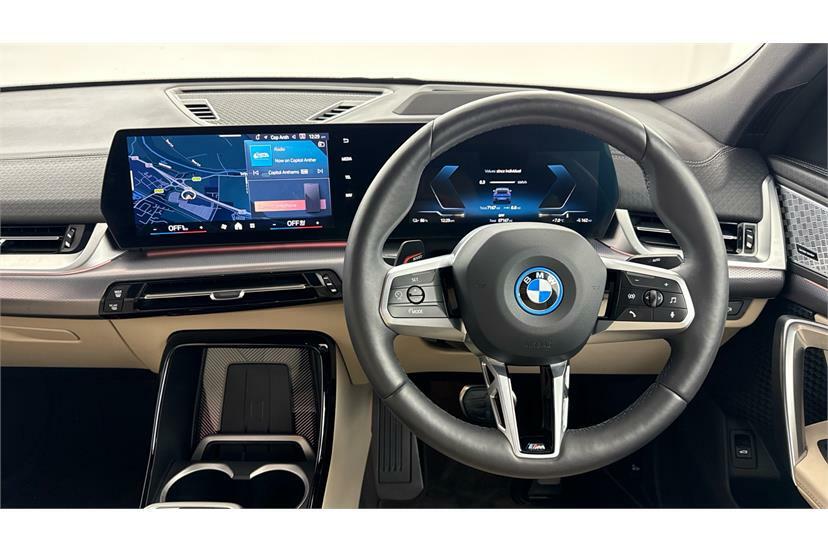 BMW iX2 230Kw Xdrive30 Shadow Edition 65Kwh YJ25SDN Blue #5