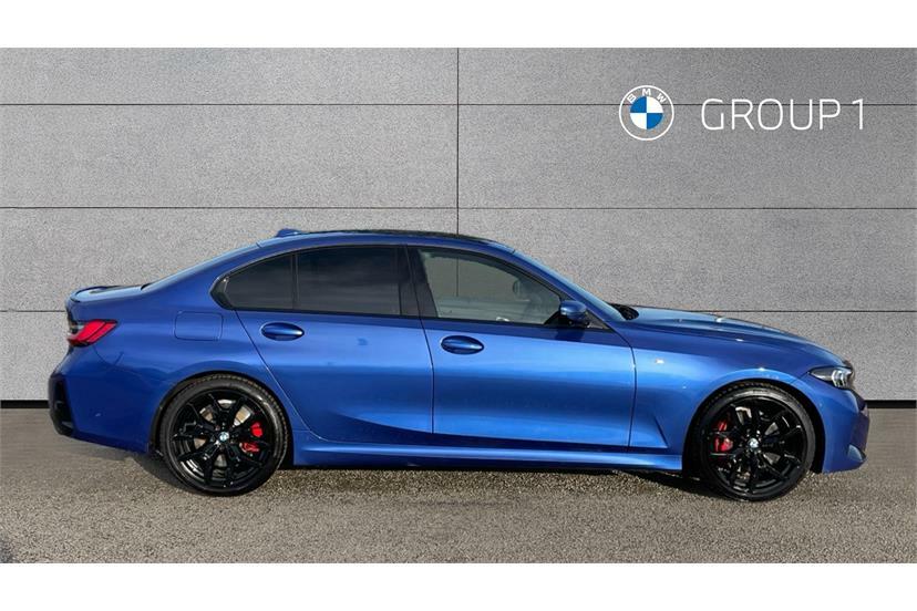 BMW 3 Series 320I M Sport Step AO75NLV Blue #3