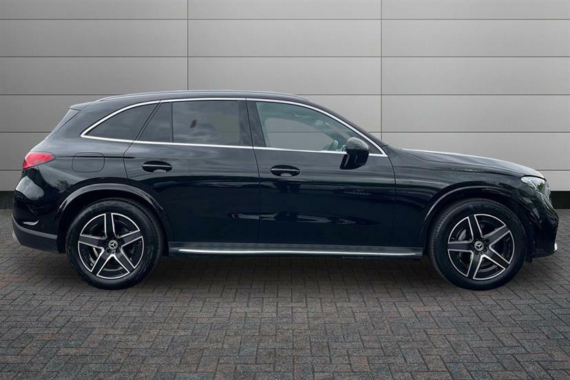 Mercedes-Benz GLC Class 300 4Matic Amg Line 9G-tronic KP25WRT Black #3