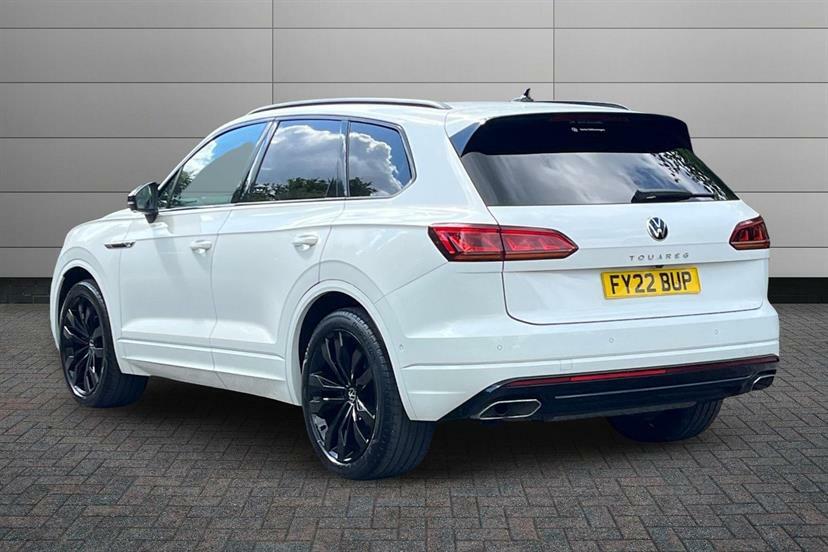 Volkswagen Touareg 3.0 V6 Tdi 4Motion Black Edition Tip FY22BUP White #3