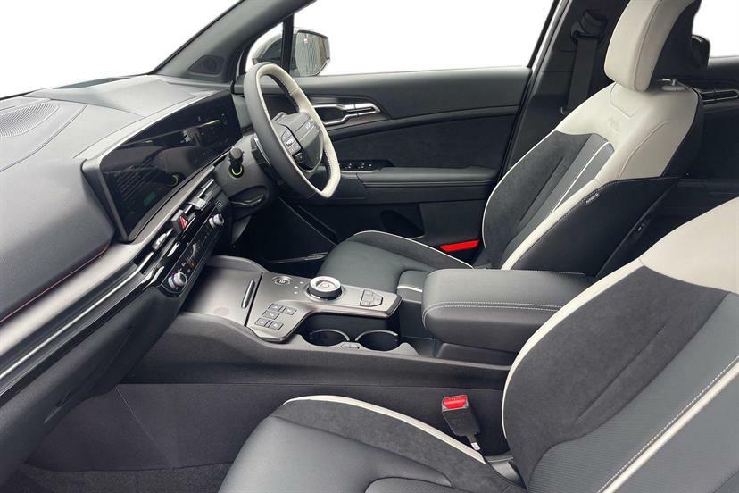 Kia Sportage 1.6T Gdi Hev Gt-line S Awd LG26ZHU #2
