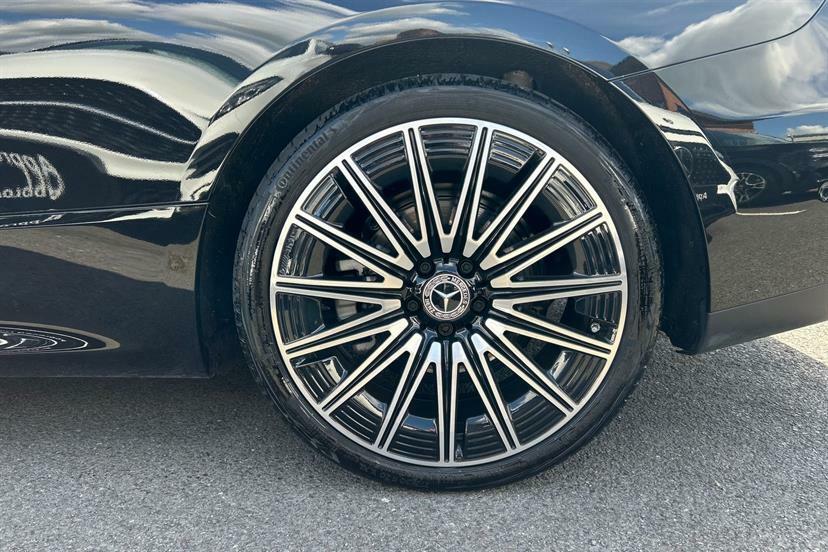 Mercedes-Benz CLE Class 220D Amg Line Premium Plus 9G-tronic Black #4