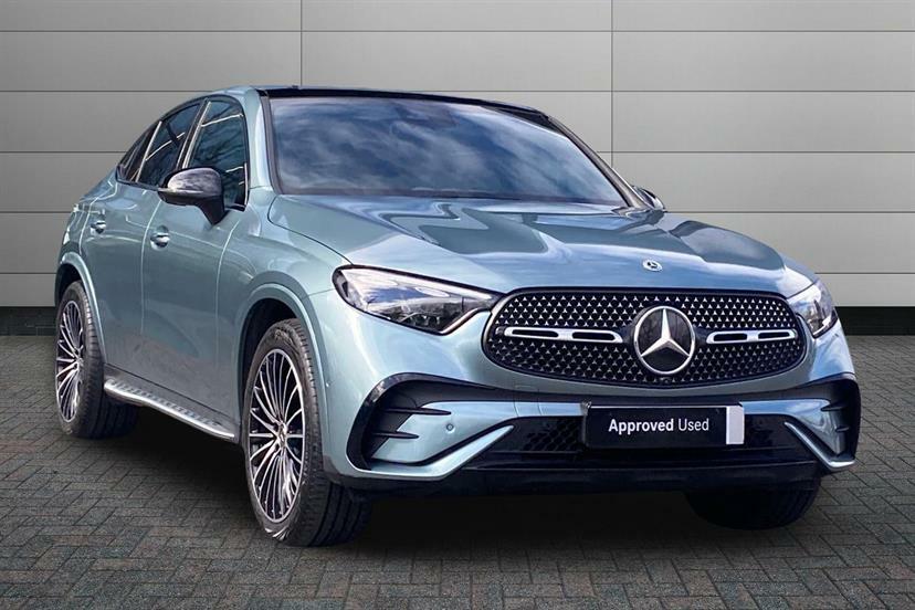 Mercedes-Benz GLC Class Glc 300 4Matic Amg Line Prem Plus 9G-tronic Silver