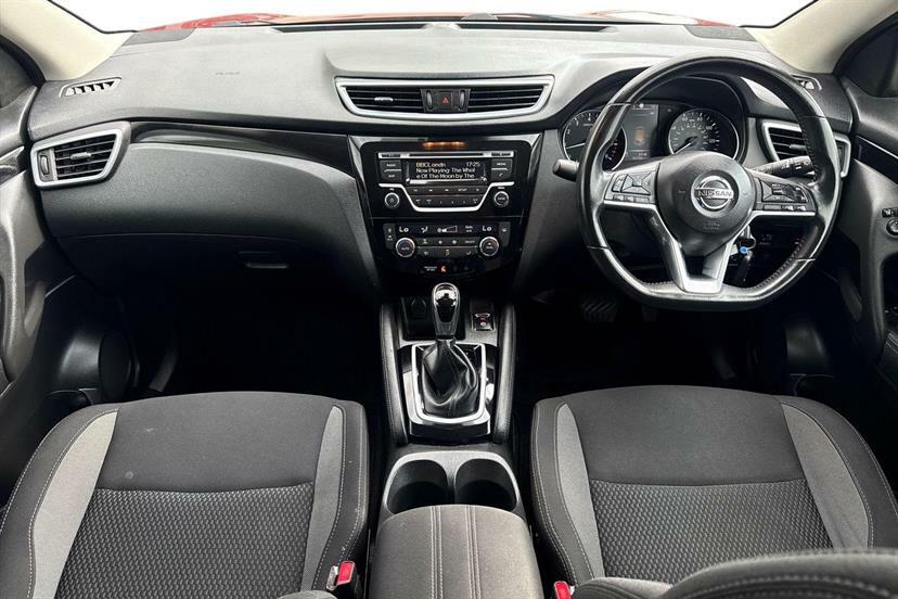 Nissan Qashqai 1.2 Dig-t Acenta Xtronic LC18HHL Red #6