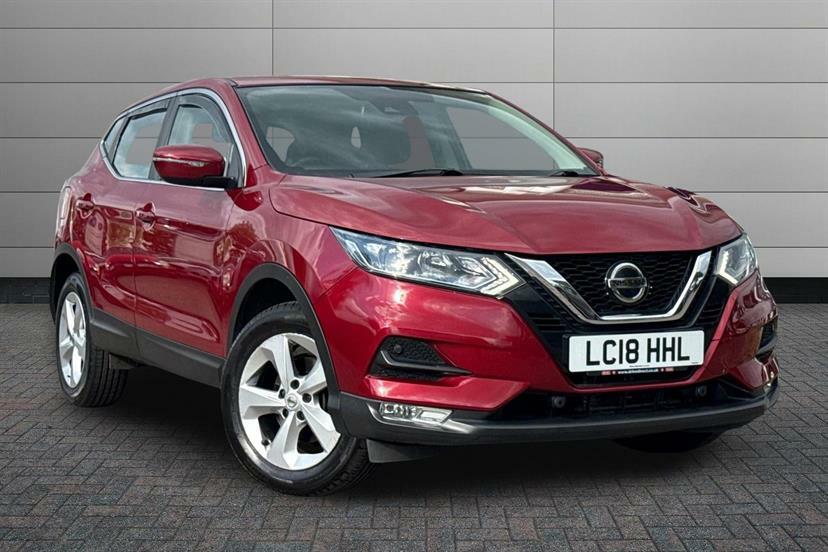 Nissan Qashqai 1.2 Dig-t Acenta Xtronic Red