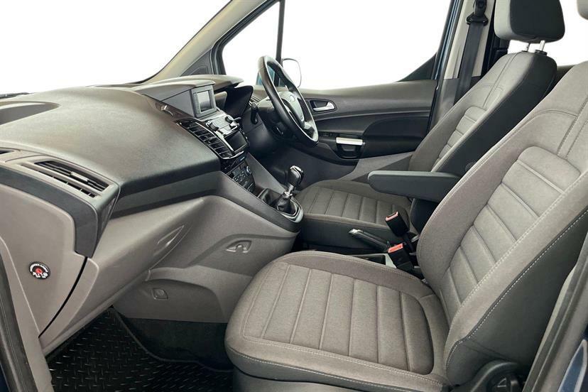 Ford Tourneo Connect 1.5 Ecoblue 120 Titanium Blue #2