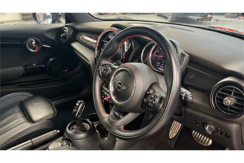 Mini Hatch 2.0 John Cooper Works II 8 Speed YG18SRF Orange #6