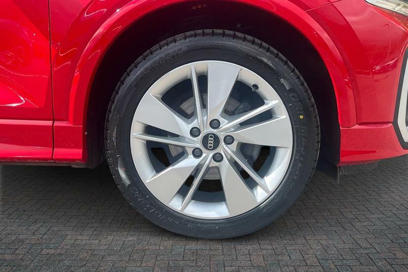 Audi Q2 30 Tfsi S Line ND22AUC Red #5