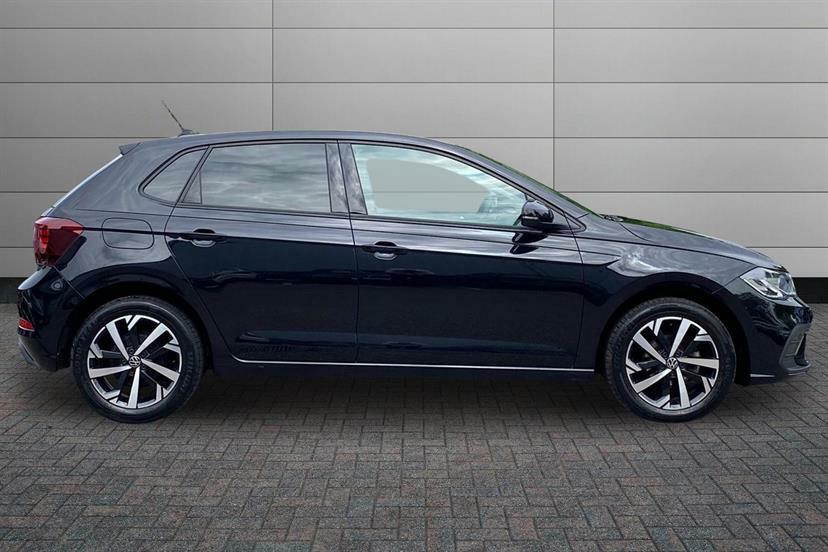 Volkswagen Polo 1.0 Tsi Match GM25LKZ Black #4
