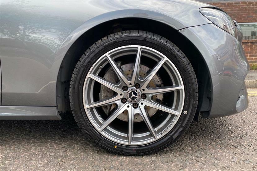 Mercedes-Benz E Class E220d Amg Line Edition Premium 9G-tronic WF69NBB Grey #4