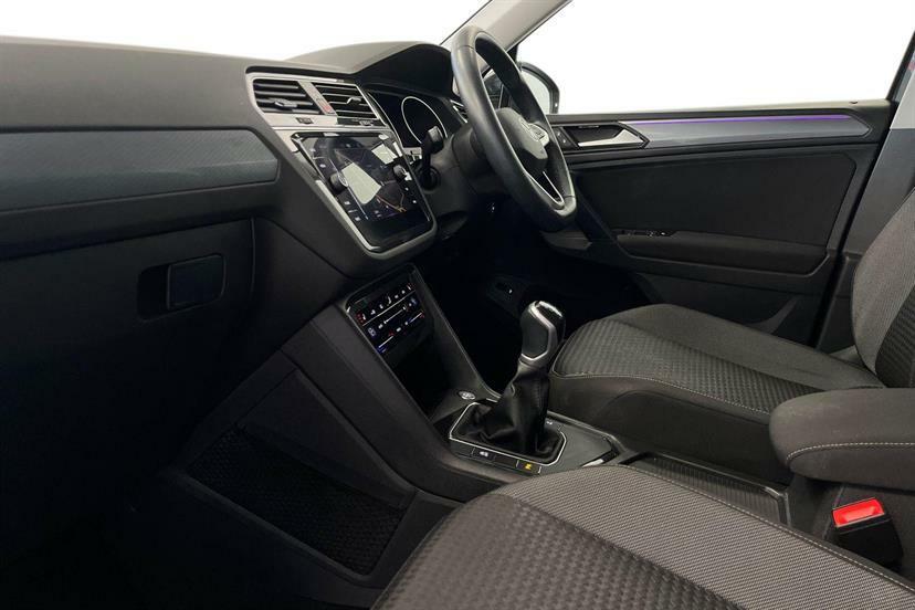 Volkswagen Tiguan 1.5 Tsi 150 Active MW71YTJ Grey #2
