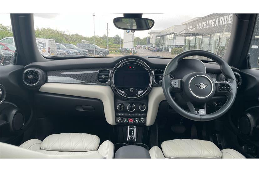 Mini Hatch 1.5 Cooper Exclusive Premium Plus AP23UME Red #4