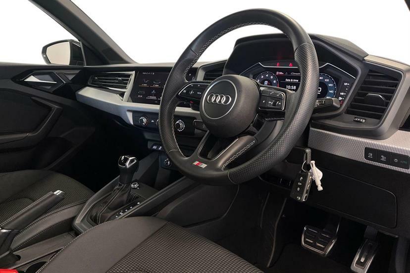 Audi A1 35 Tfsi S Line S Tronic AK72KVH Black #6