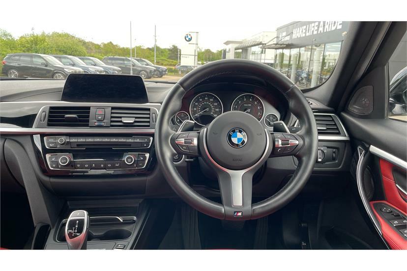 BMW 3 Series 320I M Sport Shadow Edition Step White #5