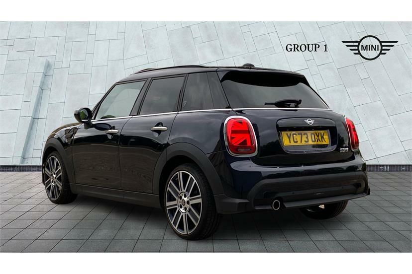 Mini Hatch 1.5 Cooper Exclusive Comfortnav Pack YC73OXK Black #2