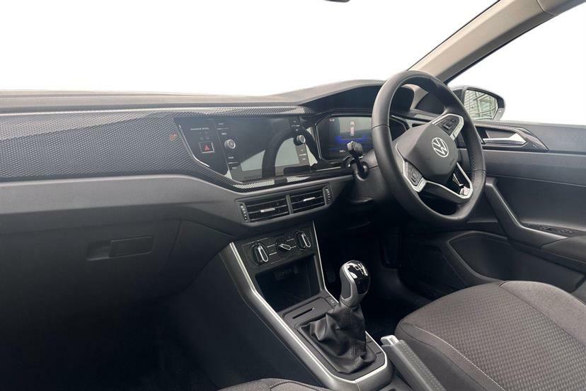 Volkswagen Polo 1.0 Tsi Match EJ75BYY Black #2