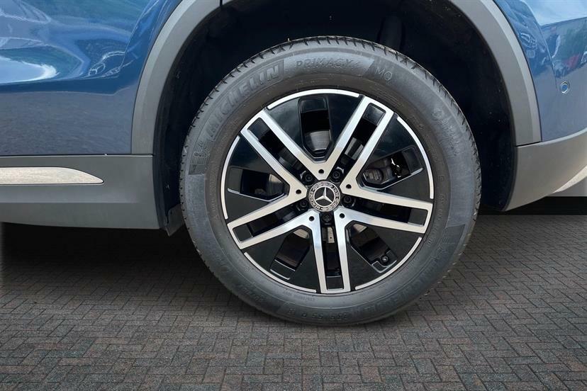 Mercedes-Benz GLA Class 200 Sport Executive WN70GNY Blue #4