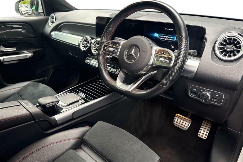 Mercedes-Benz GLB Class 200 Amg Line Premium 7G-tronic KN23ZFD White #5