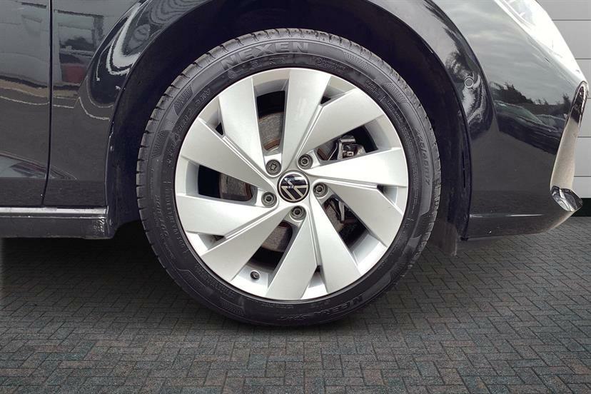 Volkswagen Golf 1.5 Tsi 204 Match Ehybrid Dsg GD25TMU Black #5