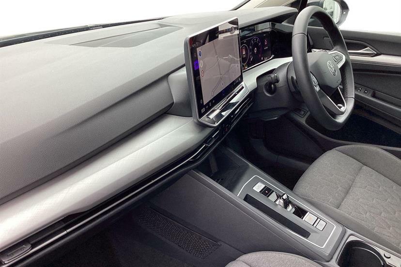 Volkswagen Golf 1.5 Tsi 204 Match Ehybrid Dsg GD25TMU Black #2