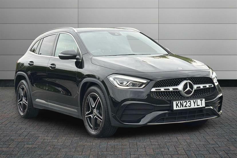 Mercedes-Benz GLA Class 220D 4Matic Amg Line Executive Black
