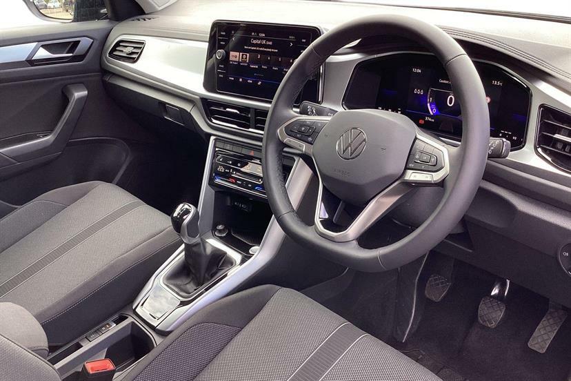 Volkswagen T-Roc 1.5 Tsi Match EK26CEX Black #6