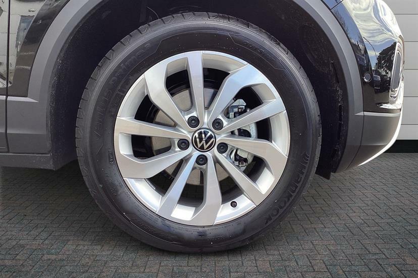 Volkswagen T-Roc 1.5 Tsi Match EK26CEX Black #5