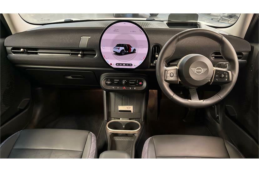 Mini Hatch 1.5 C Classic GY74MXW Black #4