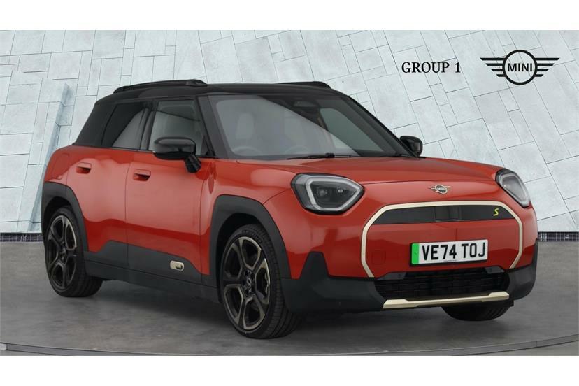 Mini Aceman 160Kw Se Exclusive 54Kwh Red
