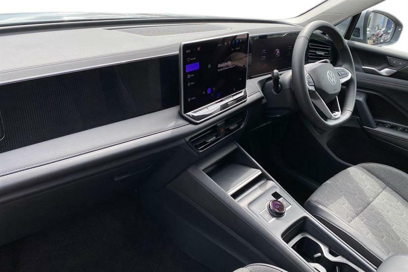 Volkswagen Tiguan 1.5 Tsi Ehybrid Match Dsg GL25MYA Silver #2